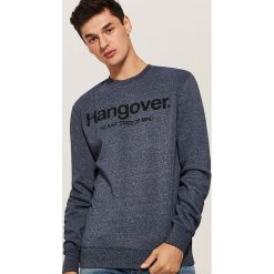 Bluza z napisem - Granatowy. Niebieskie bluzy męskie House, z napisami. Za 79.99 zł.