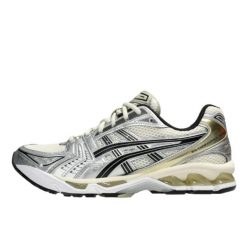 Buty do chodzenia dla dorosłych ASICS Gel-Kayano 14 Birch Pure Silver. Białe obuwie sportowe damskie Asics, bez wzorów, z poliesteru, trekkingowe, asics gel kayano. Za 1,375.44 zł.