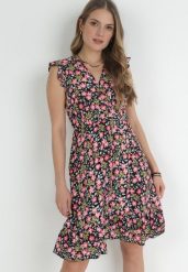 Czarna Rozkloszowana Sukienka z Wiskozy w Kwiaty Evalis. Czarne sukienki damskie Born2be, na lato, l, bez wzorów, z wiskozy, bez kołnierzyka, bez ramiączek, mini, rozkloszowane. Za 49.99 zł.