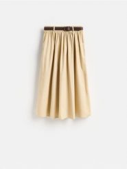 Bawełniana spódnica midi - beżowy. Brązowe spódnice damskie Reserved, l, bez wzorów, z bawełny, midi, rozkloszowane. Za 139.99 zł.