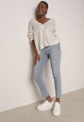 Niebieskie Bawełniane Jeansy o Klasycznym KrojuVimavies. Niebieskie jeansy damskie Born2be, z podwyższonym stanem. Za 119.99 zł.