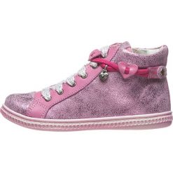 Skórzane sneakersy w kolorze różowym. Trampki i tenisówki dziewczęce Summershoes for Girls. W wyprzedaży za 162.95 zł.