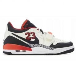 Buty do chodzenia męskie Nike Air Jordan Legacy 312 Low. Białe buty sportowe męskie Nike, z materiału, bez zapięcia, trekkingowe, Nike Air Jordan. Za 665.00 zł.