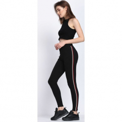Czarne Legginsy Nobody's Fool. Czarne legginsy damskie Born2be. Za 34.99 zł.