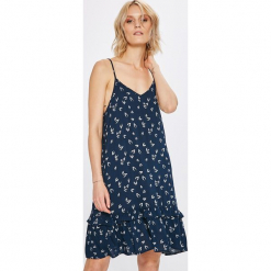 Jacqueline de Yong - Sukienka Ditte. Szare sukienki damskie Jacqueline de Yong, z tkaniny, casualowe, na ramiączkach. W wyprzedaży za 59.90 zł.