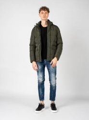 Kurtka turystyczna męska Hilstone. Czerwone kurtki męskie Geox, m, bez wzorów, z poliesteru, z kapturem. Za 597.00 zł.