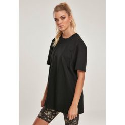 Koszulka damska Urban Classics oversized boyfriend. Czarne t-shirty damskie Urban Classics, bez wzorów, bez kołnierzyka. Za 104.00 zł.