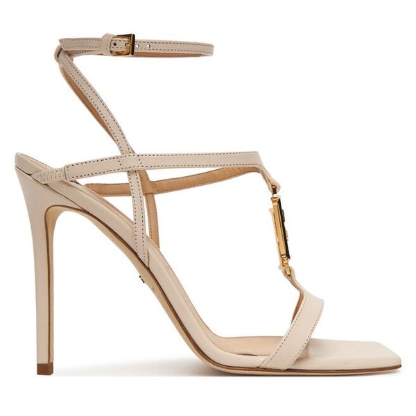 Sandały Elisabetta Franchi. Białe sandały damskie Elisabetta Franchi, bez wzorów, bez obcasa, na szpilce, bez zapięcia. Za 1,587.99 zł.
