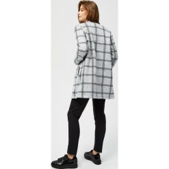 Płaszcz ocieplany. Szare kurtki damskie MOODO, m, bez wzorów. Za 119.99 zł.