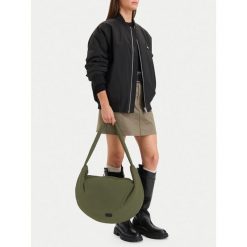Torebka G-Star. Brązowe torebki do ręki damskie G-Star, bez wzorów, retro, bez dodatków. Za 179.99 zł.