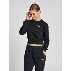 Damska krótka bluza Hummel LGC Shai. Czarne bluzy sportowe damskie Hummel, s, bez wzorów, z bawełny, bez kaptura, na fitness i siłownię. Za 235.45 zł.