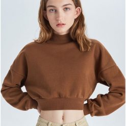 Krótka bluza - Brązowy. Bluzy damskie Cropp. Za 59.99 zł.