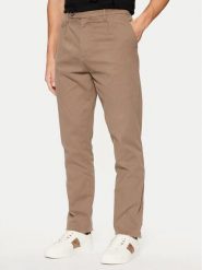 Guess Spodnie materiałowe M4BB27 WGHA1 Brązowy Slim Fit. Brązowe spodnie materiałowe męskie Guess, m, z aplikacjami, z bawełny. Za 229.99 zł.