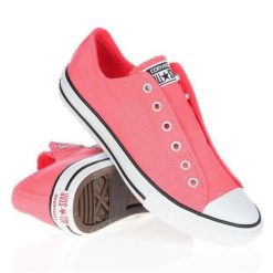 Trampki Converse Chuck Taylor Carniva Jr 642908F różowe. Czerwone trampki i tenisówki dziewczęce bez wzorów, z materiału, bez zapięcia. Za 345.55 zł.