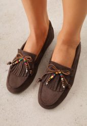 Ciemnobrązowe Mokasyny VICES z Imitacji Zamszu z Kokardką Kolorowymi Koralikami i Skórzaną Wkładką Nenden. Brązowe mokasyny damskie Renee, z jeansu, eleganckie. Za 99.99 zł.
