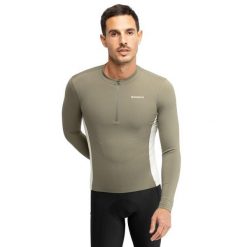 Męska koszulka rowerowa gravel z długim rękawem Kolarstwo Siroko GM3 Trailbla. Zielone koszulki sportowe męskie SIROKO, m, bez wzorów, z materiału, bez kołnierzyka, bez ramiączek, rowerowe. Za 252.00 zł.