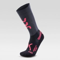 Skarpety do biegania LADY RUN COMPRESSION FLY SOCKS r.37-38. Czarne skarpety damskie UYN, bez wzorów. Za 99.99 zł.