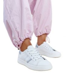 Biało-srebrne sneakersy eko skóra Berdine białe. Białe trampki i tenisówki damskie bez wzorów, ze skóry, bez zapięcia. Za 79.62 zł.