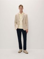 Spodnie chino - granatowy. Niebieskie spodnie materiałowe męskie Reserved, l, bez wzorów, z bawełny. W wyprzedaży za 49.99 zł.