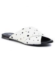QUAZI Klapki QZ-58-04-000534 Biały. Białe klapki damskie QUAZI, bez wzorów, ze skóry, bez obcasa. Za 239.99 zł.