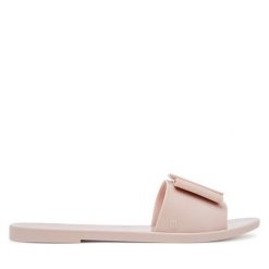 Klapki Melissa. Brązowe klapki damskie Melissa, bez wzorów, bez obcasa. Za 219.99 zł.