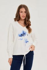 Bluza z nadrukiem biała. Białe bluzy damskie MOODO, l, bez wzorów, z bawełny, bez kaptura. Za 99.99 zł.