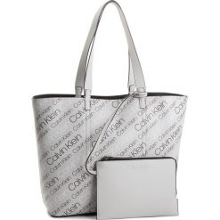 Torebka CALVIN KLEIN - Inside Out Large Sho K60K604301 910. Białe torebki do ręki damskie Calvin Klein, ze skóry ekologicznej. W wyprzedaży za 479.00 zł.