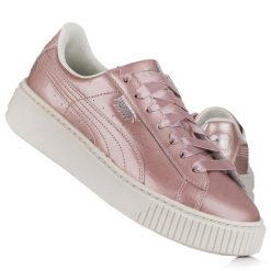 Buty damskie do chodzenia Puma BASKET PLATFORM METAL. Czerwone obuwie sportowe damskie Puma, bez wzorów, z materiału, trekkingowe. W wyprzedaży za 119.00 zł.