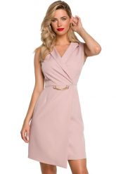 Sukienka żakietowa ołówkowa kopertowa mini bez rękawów pudrowy róż. Czerwone sukienki damskie Sukienki.shop, xl, bez wzorów, eleganckie, bez kołnierzyka, bez ramiączek, mini, kopertowe. Za 169.00 zł.