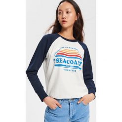 Bluza z nadrukiem - Wielobarwn. Bluzy damskie marki Reserved. Za 59.99 zł.