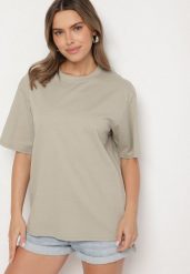 Ciemnobeżowy Bawełniany Klasyczny T-shirt Merovira. Brązowe bluzki damskie Born2be, bez wzorów, z bawełny, klasyczne, bez kołnierzyka. Za 64.99 zł.