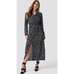 Rut&Circle Długa sukienka w kropki - Black. Sukienki damskie marki Rut&Circle. Za 202.95 zł.