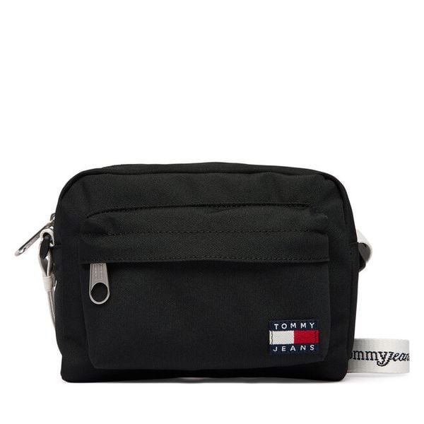 Torebka Tommy Jeans. Czarne torebki do ręki damskie Tommy Jeans, bez wzorów, z jeansu, klasyczne, bez dodatków. Za 165.99 zł.
