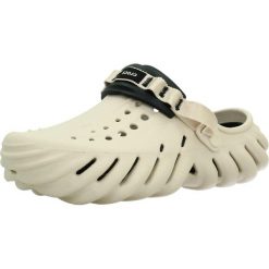 Buty CROCS 153003 Beżowy. Brązowe klapki damskie Crocs, bez wzorów, z materiału. Za 316.99 zł.