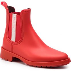 Kalosze MARC O'POLO - 901 15067701 800 Red 345. Czerwone kozaki damskie Marc O'Polo, z materiału, bez obcasa. W wyprzedaży za 259.00 zł.
