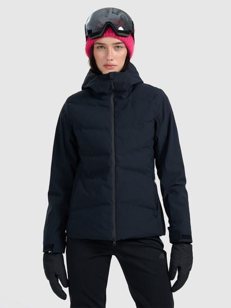 4F Kurtka narciarska membrana 10000 damska - czarna L. Czarne kurtki damskie 4f, l, bez wzorów, z materiału, bez kaptura, narciarskie. Za 799.99 zł.