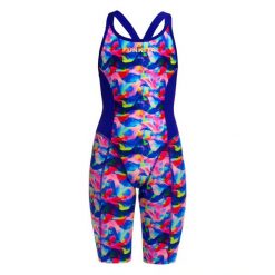 Dziewczęcy strój kąpielowy z nogawkami Funkita Wet Wave. Brązowe stroje kąpielowe dla dziewczynek FUNKITA, bez wzorów, z materiału. Za 299.00 zł.