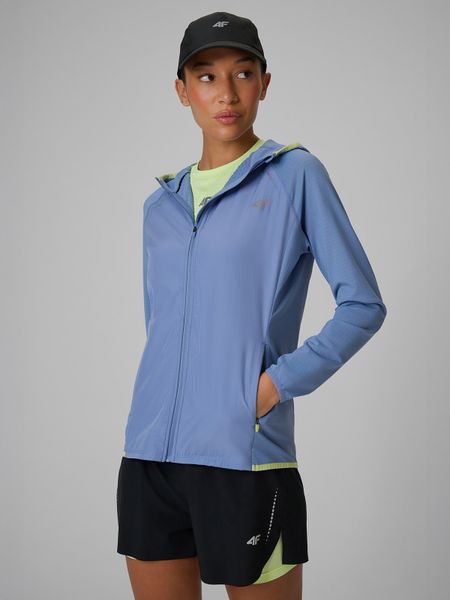 4F Bluza do biegania regular z kapturem damska - niebieska M. Niebieskie bluzy damskie 4f, l, bez wzorów, z kapturem, do biegania. Za 249.99 zł.