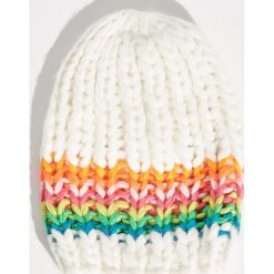Czapka o grubym splocie - Kremowy. Czapki i kapelusze damskie marki Sinsay. W wyprzedaży za 14.99 zł.