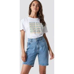 NA-KD T-shirt oversize Same Shit - White. T-shirty damskie marki NA-KD. Za 72.95 zł.