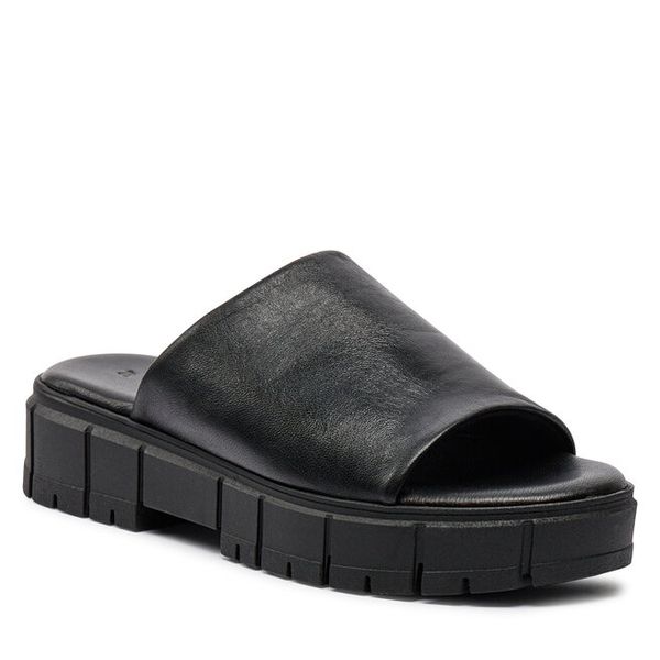 Klapki Tamaris. Czarne klapki damskie Tamaris, bez wzorów, bez obcasa. Za 250.99 zł.