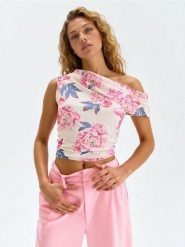 Bluzka z asymetrycznym dekoltem w kwiaty - wielobarwny. Bluzki damskie Sinsay, l, bez wzorów, z asymetrycznym kołnierzem, bez ramiączek. Za 29.99 zł.