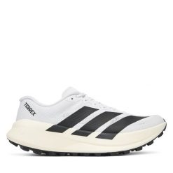 Trekkingi adidas. Białe trekkingi męskie Adidas, trekkingowe. Za 699.99 zł.