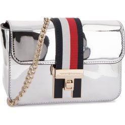 Torebka TOMMY HILFIGER - Th Heritage Mini Xov AW0AW05837 907. Szare torebki do ręki damskie Tommy Hilfiger, ze skóry ekologicznej. Za 549.00 zł.