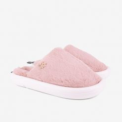 Damskie buty zimowe Coqui. Czerwone klapki damskie Coqui, bez wzorów, eleganckie, bez obcasa. Za 161.99 zł.