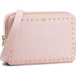 Torebka PINKO - Avison Pouch M. Al 18-19 PLTT 1P216X Y4YM Light Pink P26. Czerwone listonoszki damskie Pinko, ze skóry. W wyprzedaży za 769.00 zł.