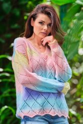 Cieniowany Sweter z Ażurem. Swetry damskie Awama, uniwersalny, w ażurowe wzory, z materiału, bez kołnierzyka, bez ramiączek, bez kaptura. Za 249.90 zł.