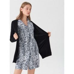 Kardigan basic - Czarny. Kardigany damskie marki House. Za 59.99 zł.