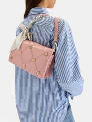 Nine West Torebka EO-Mott Sweet-KS2562-1 Różowy. Czerwone torebki do ręki damskie Nine West, bez wzorów, z materiału, bez dodatków. Za 279.99 zł.