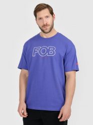 4F T-shirt loose z nadrukiem męski - fioletowy S. Fioletowe t-shirty męskie 4f, m, bez wzorów, z materiału, klasyczne, bez kołnierzyka. Za 79.99 zł.